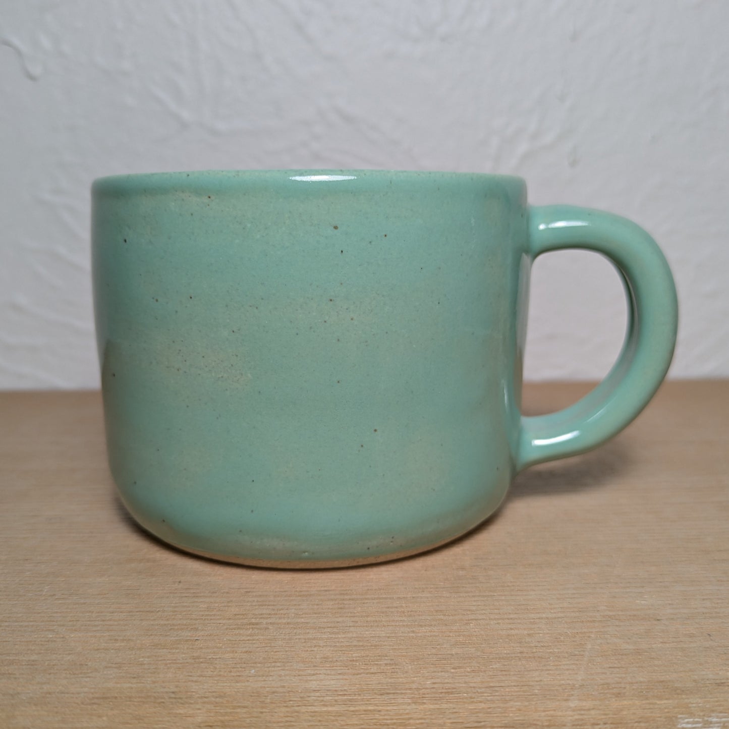 Strawberry Mug in Turquoise / 14 oz.